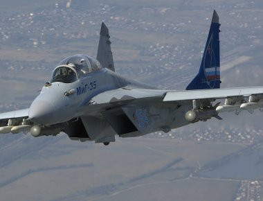 Βίντεο: Το μαχητικό MiG-35 σε αεροπορική επίδειξη